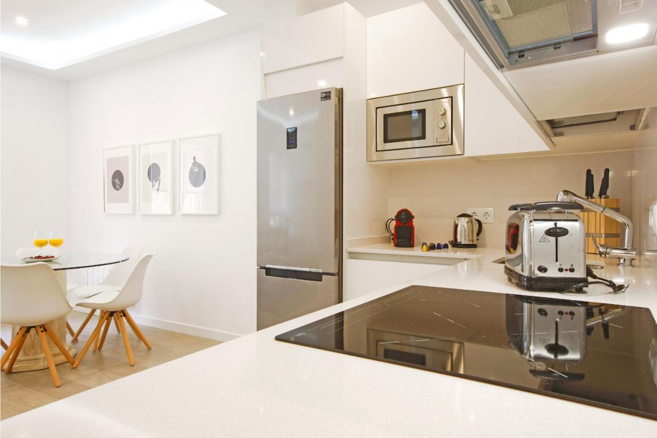 Sofia Suites Madrid Exteriör bild